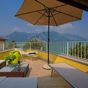 Marconi 22 Casa vacanze Marone